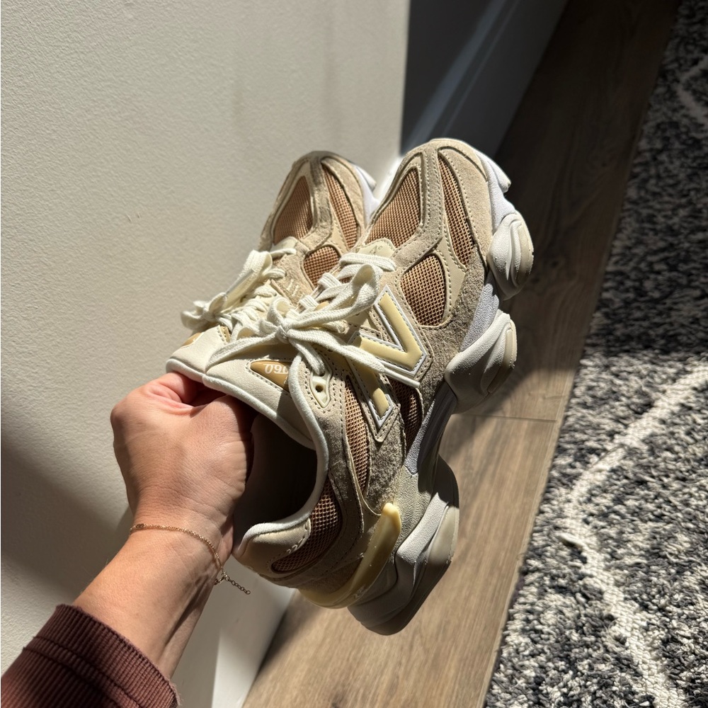 New Balance 9060 W7 M5.5 - Picture 7 of 9